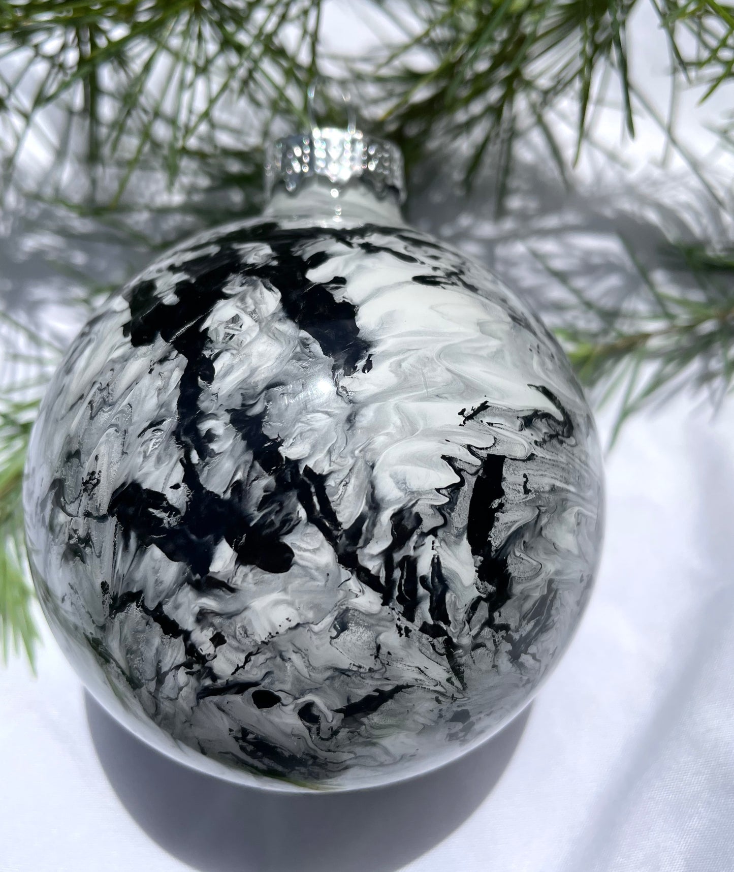 Othello - Hand Painted Glass Baubles