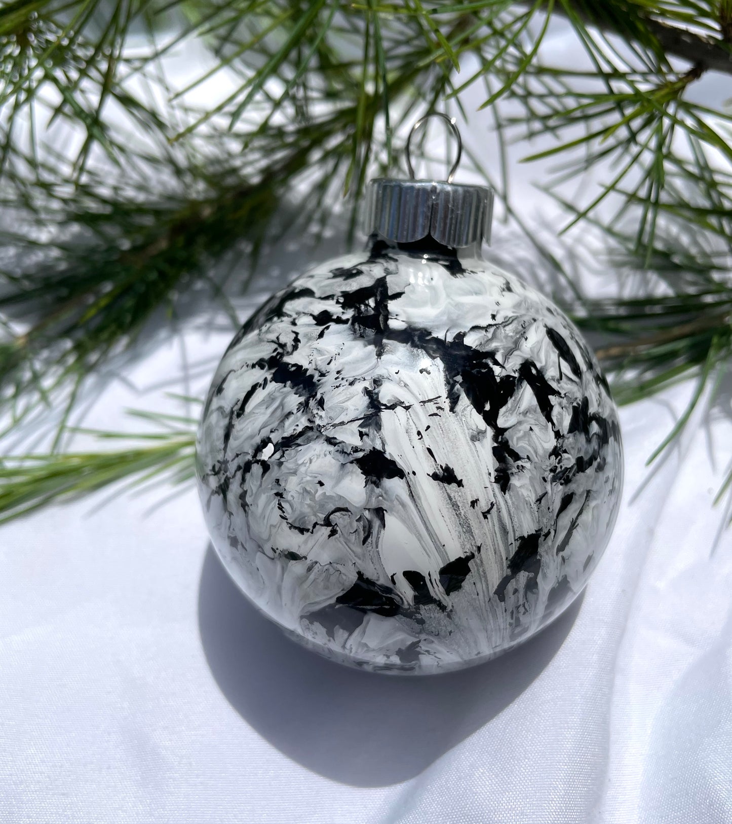 Othello - Hand Painted Glass Baubles