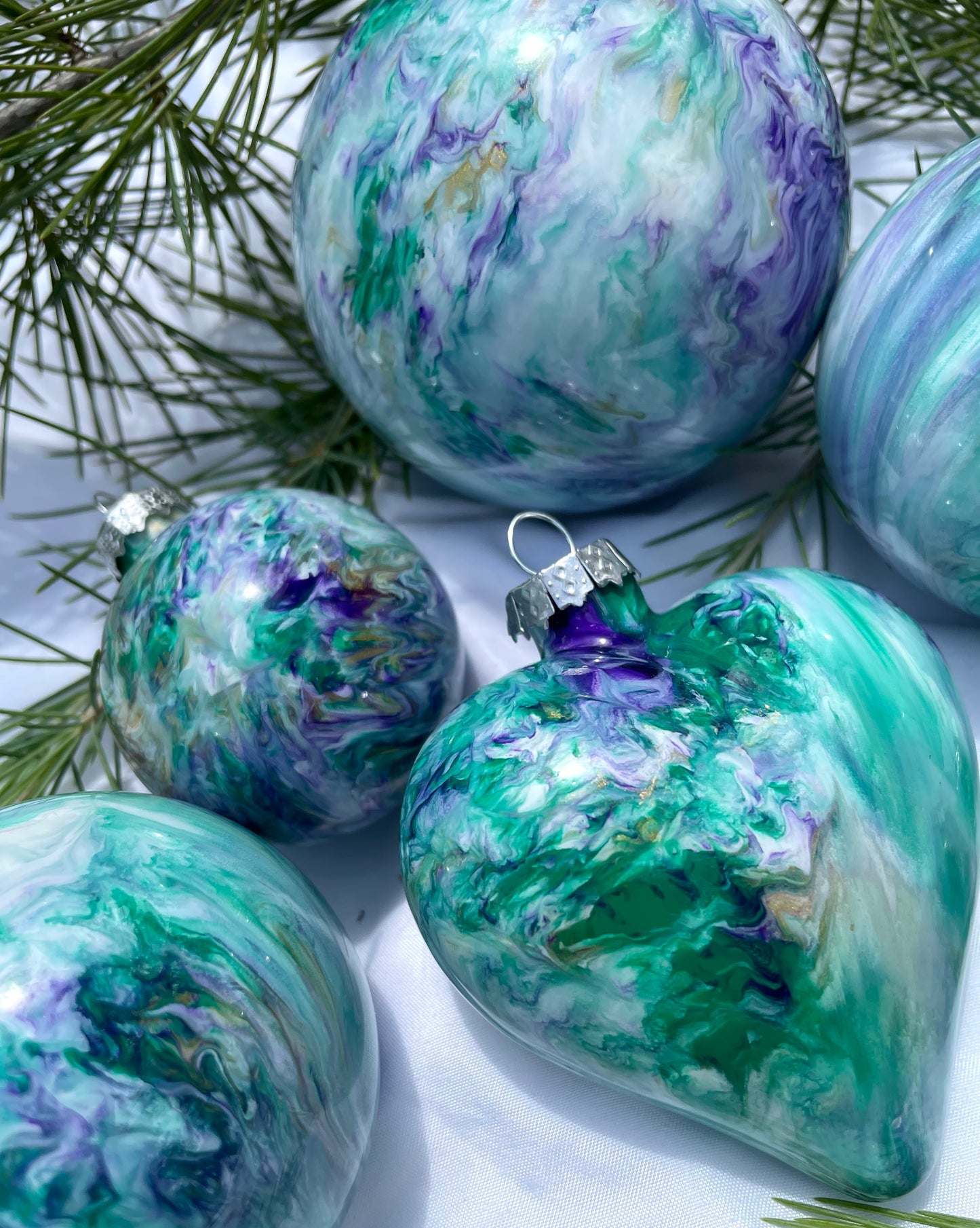 Sierra Woods - Hand Painted Glass Baubles